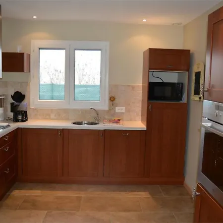 Holiday home 4* A Avec Piscine Privee, Jardin Cloture, Climatisation Et Wifi - Fr-1-382-63 *